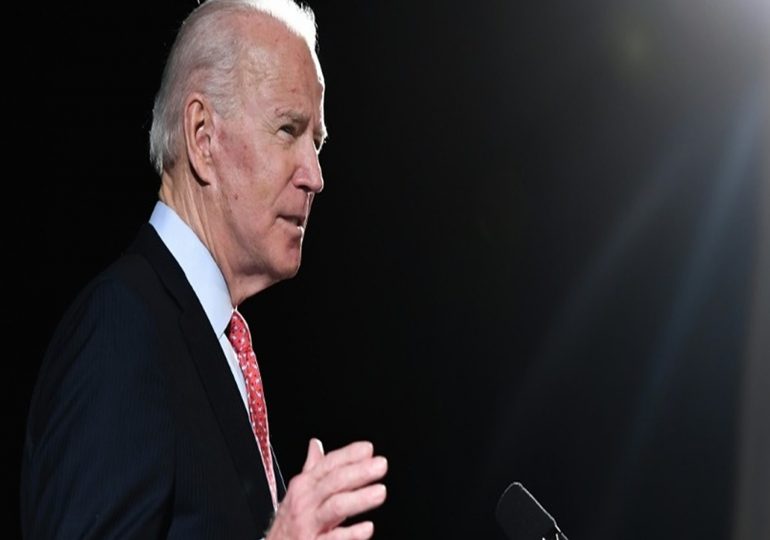 Biden regrette avoir dit qu'un Noir n'est "pas Noir" s'il pense voter Trump