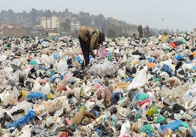 Kenya : le plastique dans le viseur