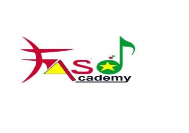 Musique : Finale de Faso Academy 2018, Élysée TINDREBEOGO s’en est bien tiré.