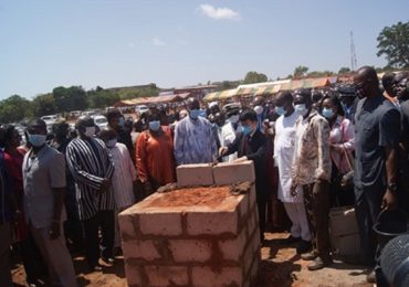 Hôpital de référence de Bobo-Dioulasso:  La vision de Rock a été concrétisée