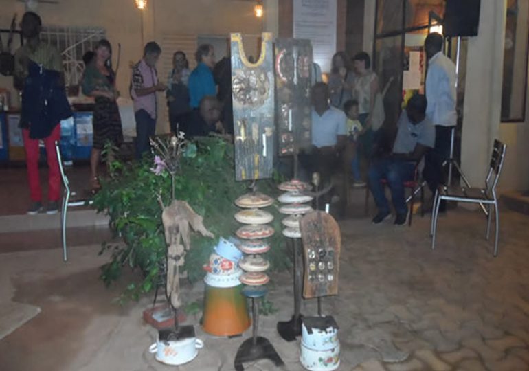 Abou Sidibé à la Villa Yiri-Suma