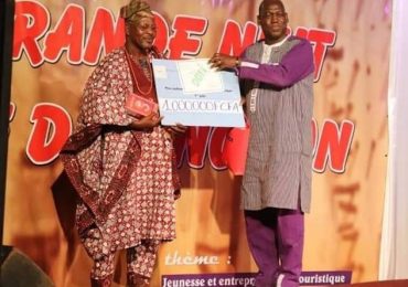 Prix de l'entrepreneur touristique : Jimoh Lattef Dada sacré meilleur guide touristique