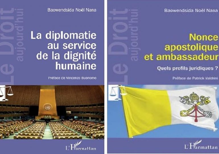 Littérature : Nonce apostolique et ambassadeur du père Noël NANA
