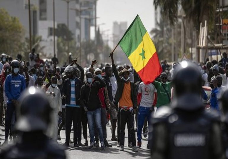Explosion de colère au Sénégal "au bord de l’apocalypse"