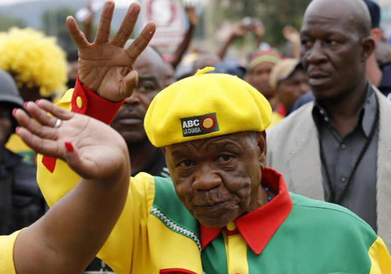 Sur le point d’être inculpé de meurtre, le premier ministre du Lesotho « part » en Afrique du Sud