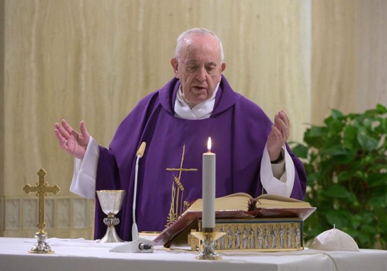 Le pape prie pour « ceux qui travaillent dans les médias » Abonnés