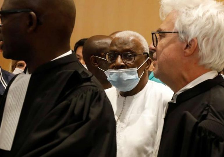Corruption au sein de la fédération internationale d’athlétisme : les six prévenus, dont son ex-patron Lamine Diack, condamnés