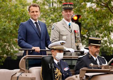 14-Juillet : la France renoue avec la tradition du défilé militaire