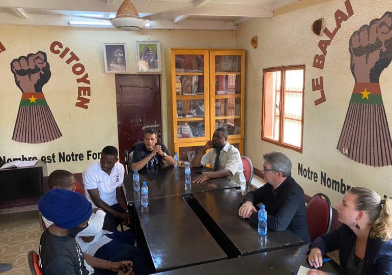 Burkina : Jean-Luc MÉLENCHON au siège du Balai Citoyen