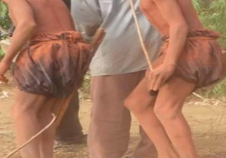 La circoncision en pays Gournantché (Diapaga) : Le coup de tambour