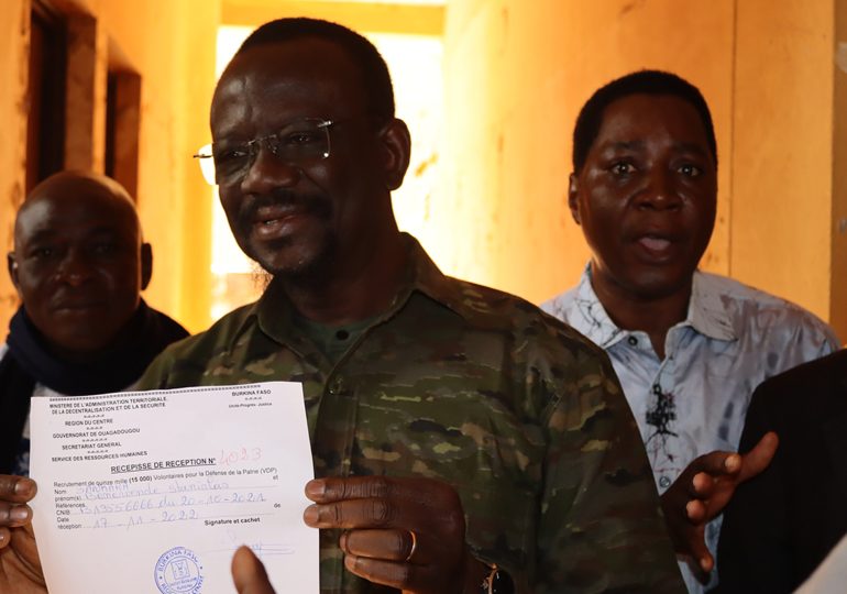 Maître Bénéwendé Stanislas SANKARA, s’enrôle dans les VDP