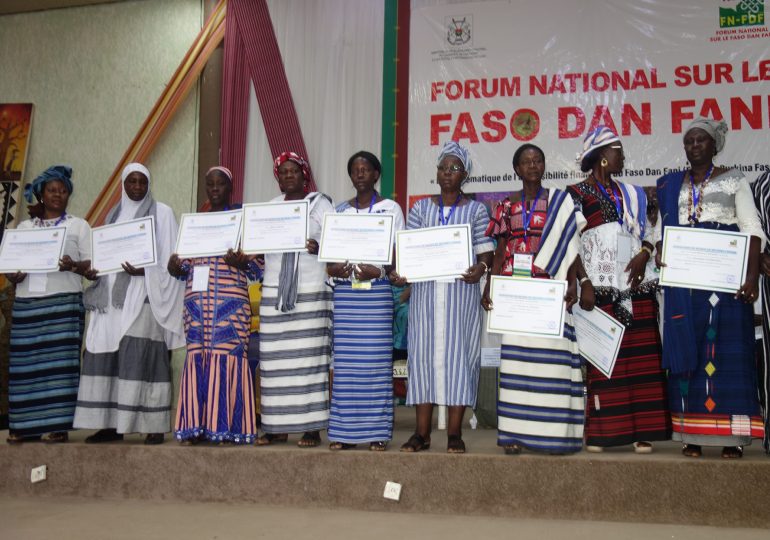 Economie : Forum portant sur la problématique de l’accessibilité financière du Faso Dan Fani au Burkina Faso.