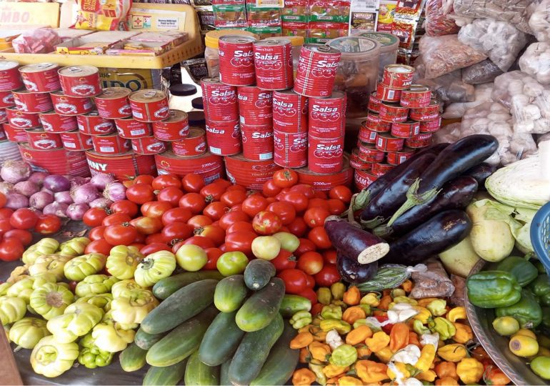 Société : Un bouquet épice émerge devant les concessions de Ouagadougou.