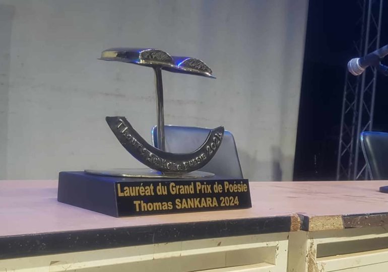 Grand Prix de Poésie Thomas Sankara : L’honneur à Tristell Mouanda Moussouki.