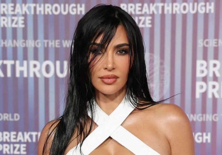 Ressembler à Kim Kardashian : Le rêve des jeunes filles.