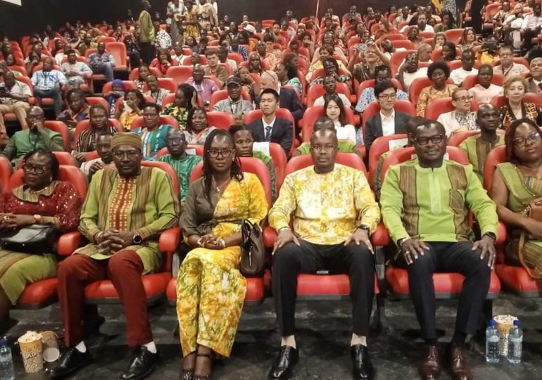FESPACO 2025 : BLACK TEA, le film inaugural projeté.